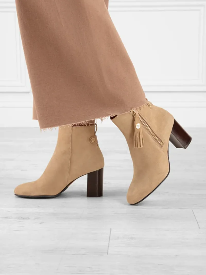 Fairfax and Favor Oakham Ankle Boot Caramel Suede-5