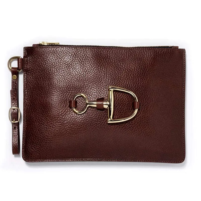 Mackenzie and George Windsor Clutch Conker