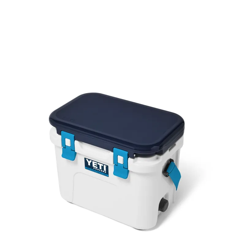Yeti Roadie 15 Cool Box in Fog Gray/Blue-2